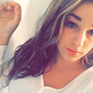 Meet your Posher, Brandi